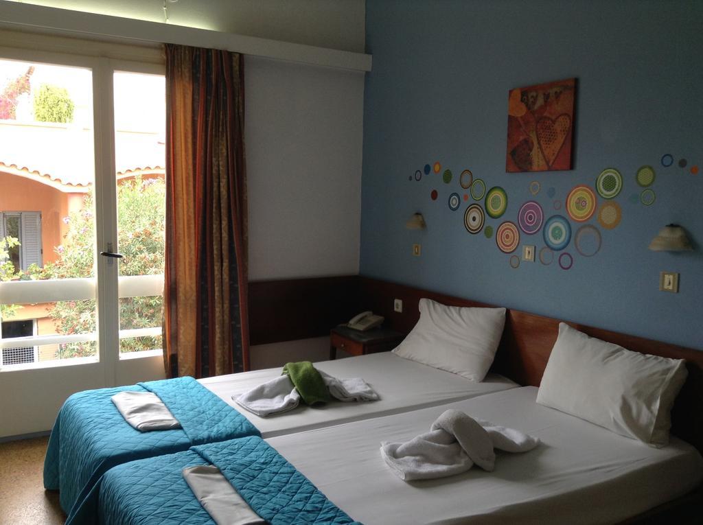 Pasiphae Hotel 2*